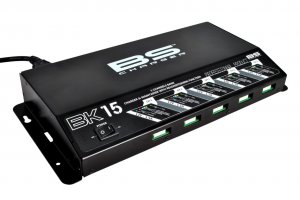 Profesionálna  nabíjačka  pre 5 batérií BS-BATTERY 5 Bank charger 12V 5x1,5A
